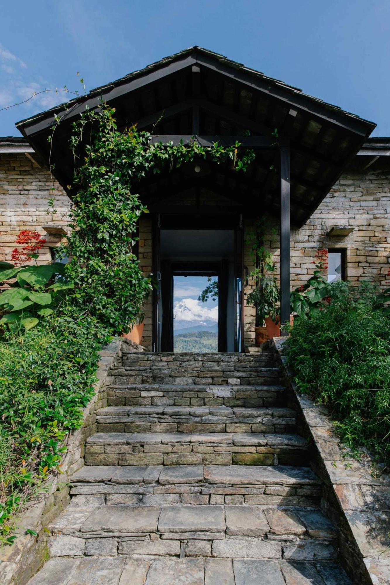 Tiger Mountain Pokhara Lodge Exterior photo